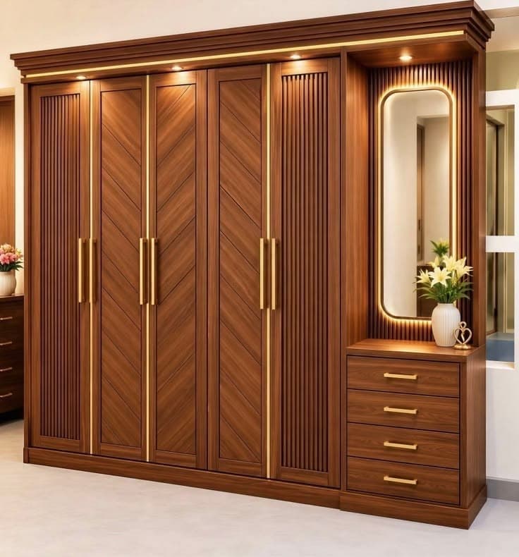 WOODEN STYLE WORDROBE DESIGN VINTAGE LOOK